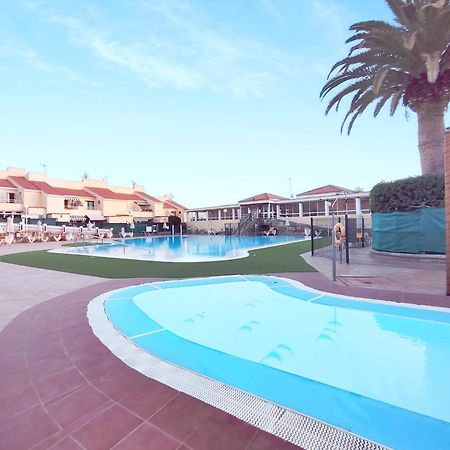 Pool Apartment Maspalomas By Wave Properties San Bartolomé Exterior foto