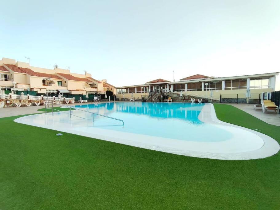 Pool Apartment Maspalomas By Wave Properties San Bartolomé Exterior foto